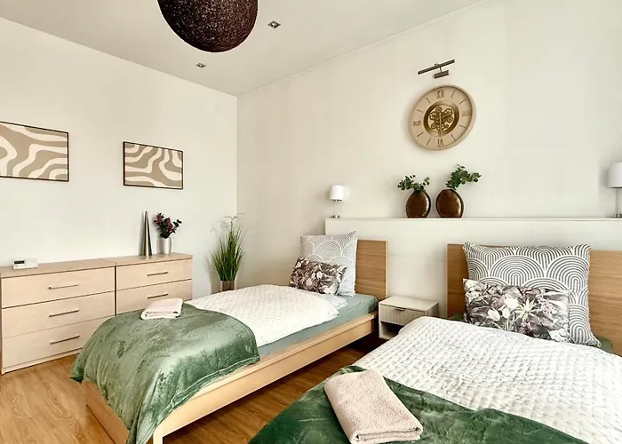 Beautiful In The Center - Spacious And Cosy Lägenhet